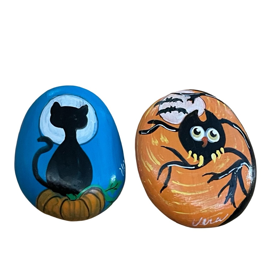 Hand crafted painted Halloween rocks black cat owl pumpkin bats moon set of two - Picture 4 of 13